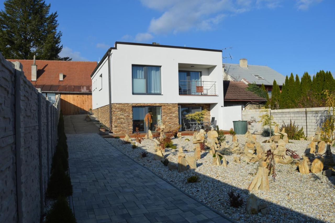 Apartmany Olsovska Bzenec Exteriör bild